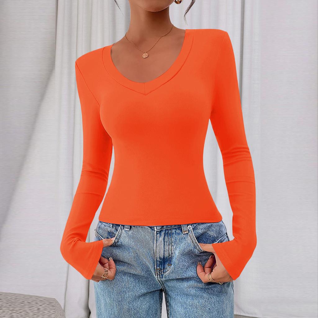 Women's Casual Fashion Deep V Neck Slim Fit Cropped Outing Top