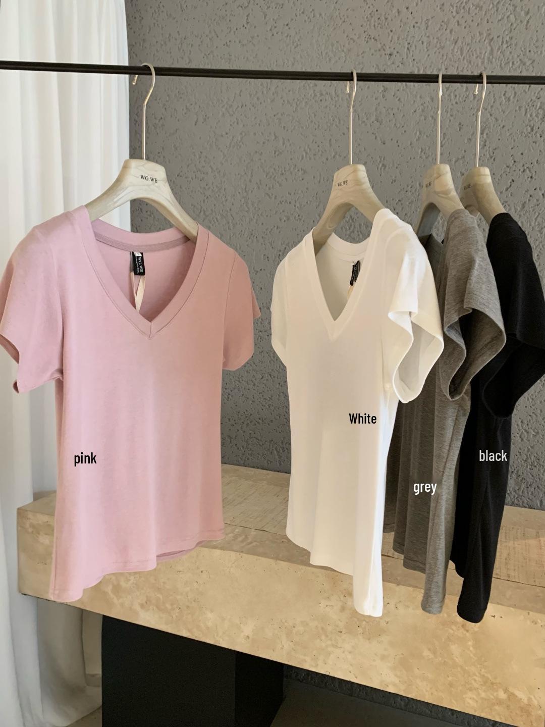

Guangzhou Thirteen Hong Women s Autumn/Winter Korean V-Neck Slim Short-Sleeved T-Shirt Top. Small чёрный