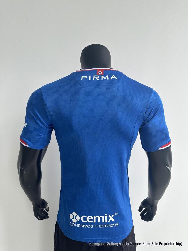 2526 Voetbalshirts: Chelsea, Wolves, Lissabon, Everton, River Plate, Cougars, Atlético Nacional - Thuis & Uit