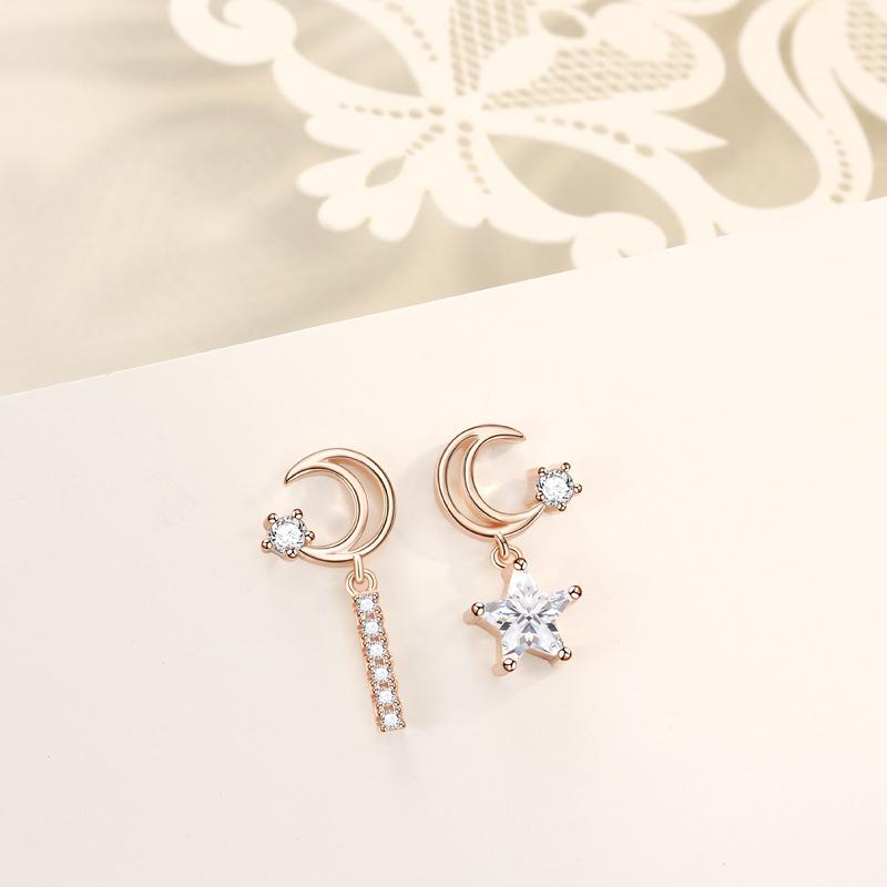 Rose Gold Plated Star and Moon Fringed Stud Earrings Female Korean Version Simple Creative Light Luxury Earrings Ear Jewelry