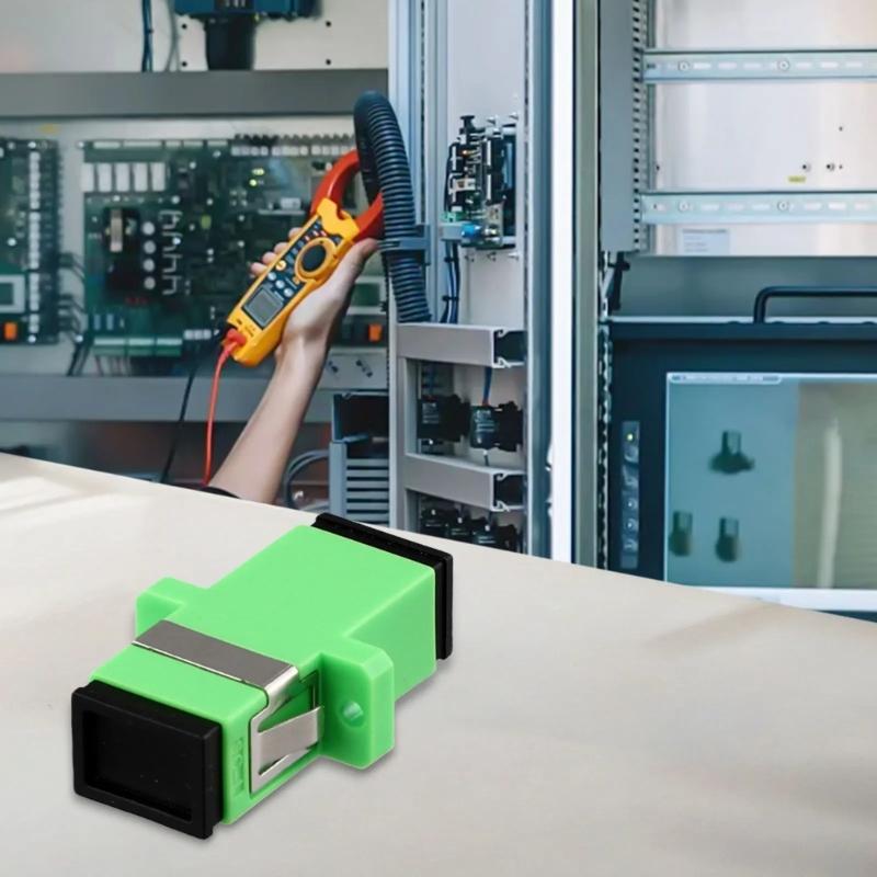 Single Mode Optical Connector Female To Female Simplex Adapter Simple Installs for Reliable internet connection