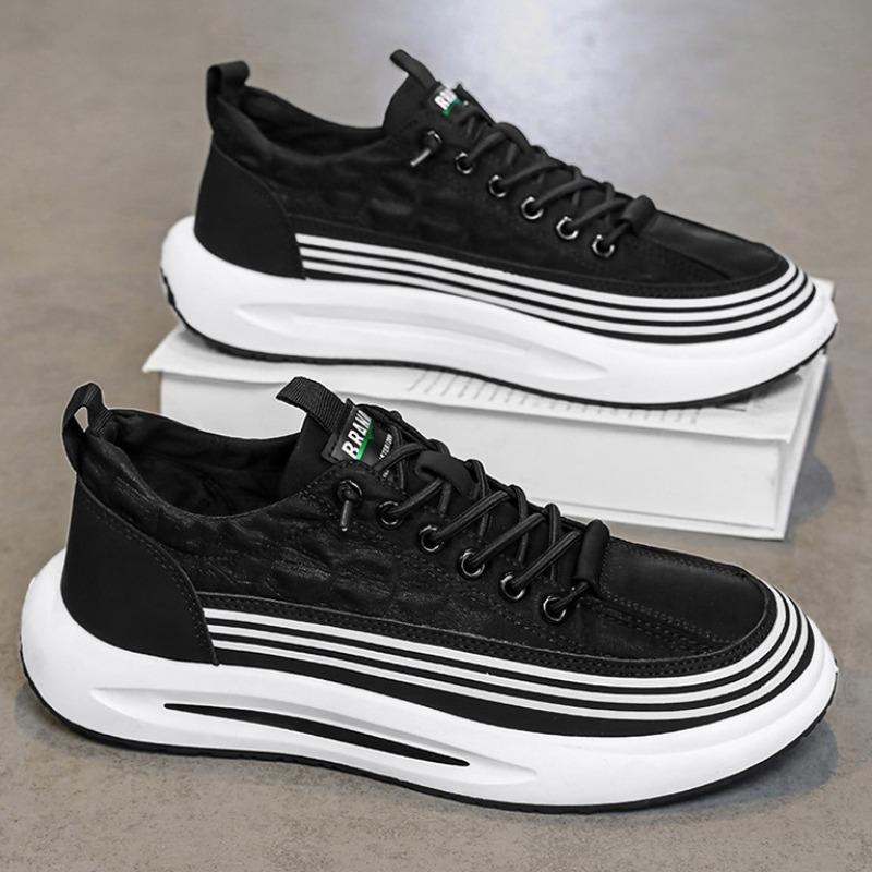 Spring and summer men's shoes new trend trendy casual board shoes breathable umbrella cloth shoes men's green running sports shoes