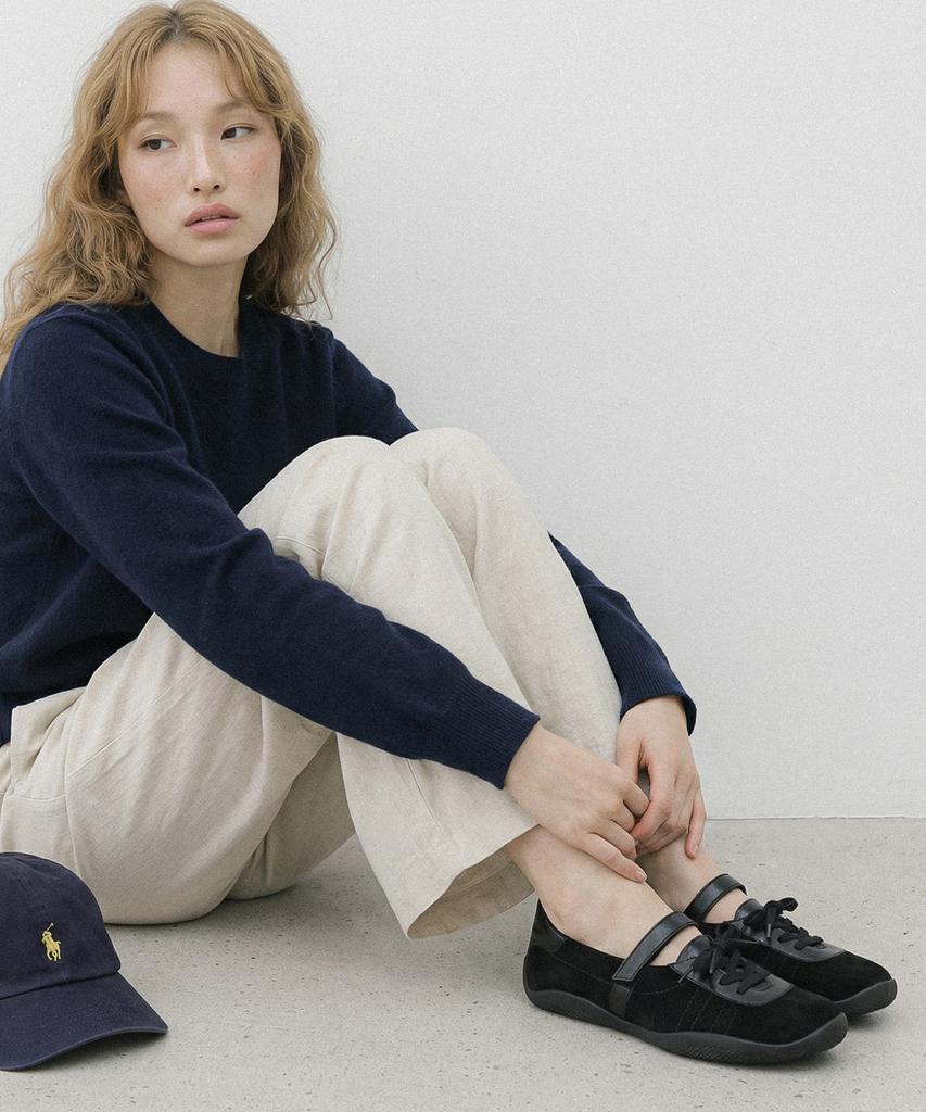 Lowflow 1996 Retro Loop Mary Jane Sneakers