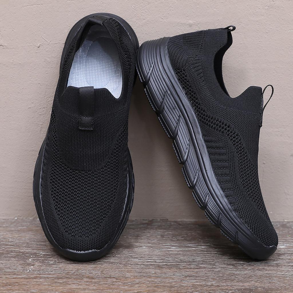 Fashion Mens Walking Shoes Lightweight Breathe Casual Mesh Running Shoes Slip On Fashion Tennis Sneakers Comfort Gym Workout Trainers