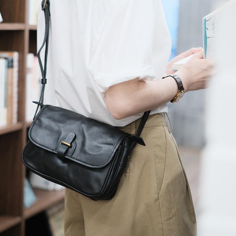 

Texture Commuter Small Square Bag Leather Retro Cross Shoulder Wallet Leather Single Shoulder Postman Women s Bag 22cmX17cmX7cm