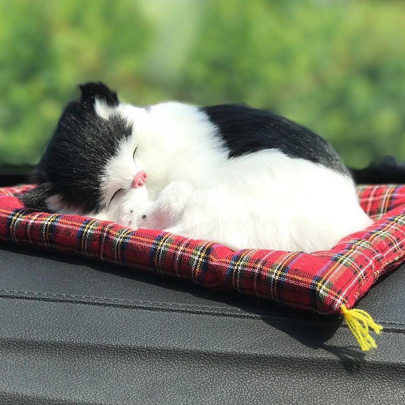Lovely Plush Kittens Doll Toy Home Decoration Car-Styling Car Ornaments Cute Simulation Sleeping Cats Dashboard Decoration