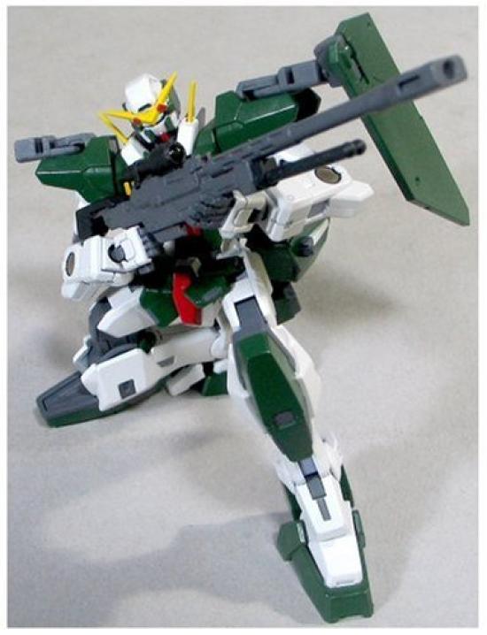 45 Gundam Dynames Anzug Gundam HCM-Pro (Handy 00)
