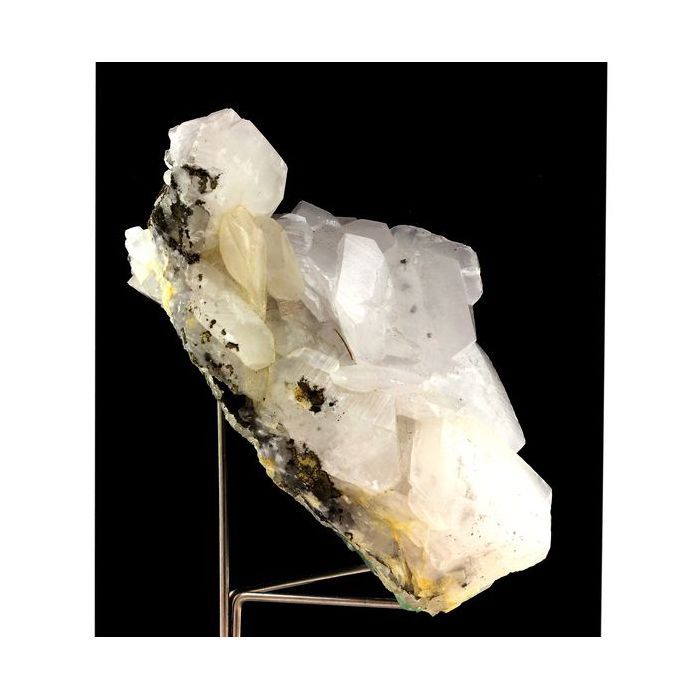 Pierres et Minéraux. Calcite, Pyrite, Fluorite. 1373.5 ct. El Hammam Mine, Meknès, Maroc.