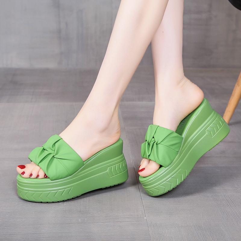 Slippers women's summer outer wear 2025 new sense one-word drag thick bottom heightening fashion fairy wind slope heel sandals