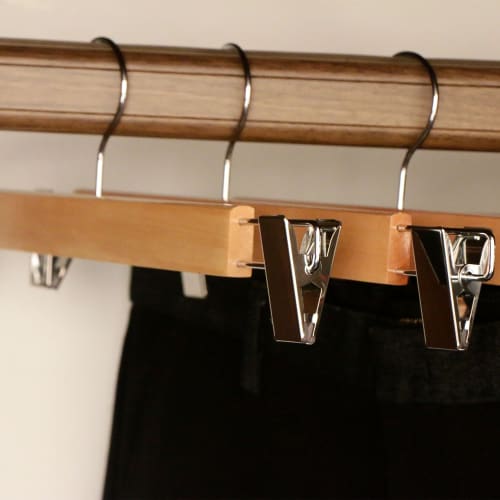 Taiyo no Fish Hanger for Pants and Skirts, Adjustable Width, Non-Marking Clips for Drying Pants, Skirts, and Other Clothing (Natural, 10)