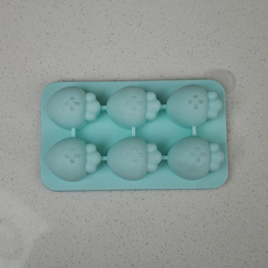 Carrot Shape Ice Cube Tray with Lid Carrot Shape 6-Cavity Food-Grade Silicone Mold for Whiskey Cocktails Easy-Release Leak-Proof Ice Cube Maker for
