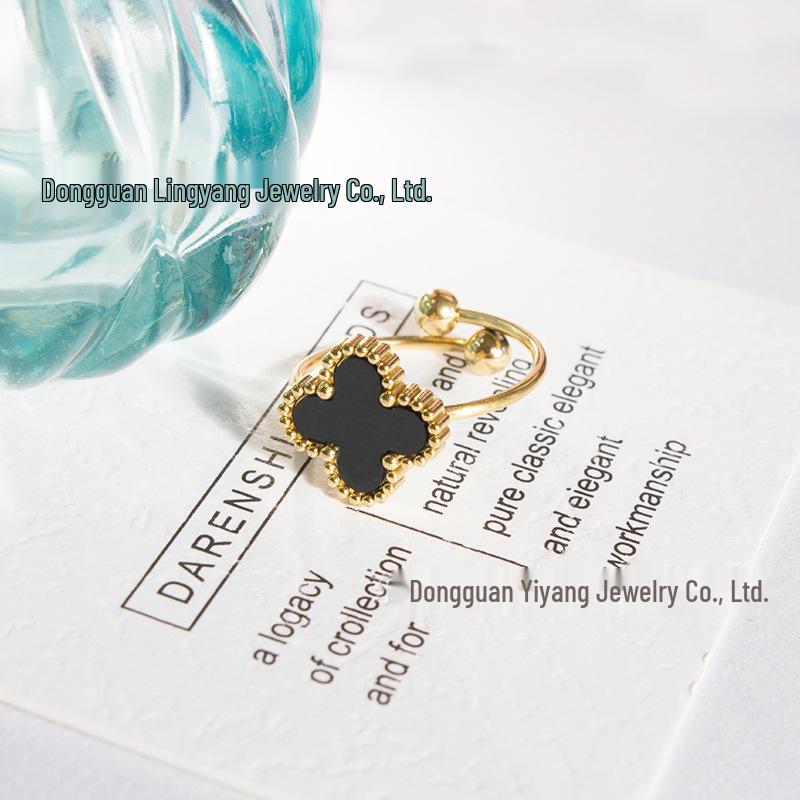 

Регулируемое кольцо из титановой стали 18 карат с четырехлистным клевером для женщин - Универсальный и модный дизайн Adjustable Open Size