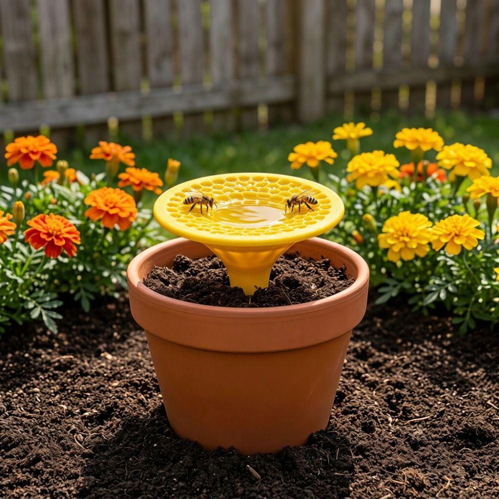 Plastic Bee Water Feeder Ground Plug Insect Water Cup Portable Bee Drinking Device for Garden