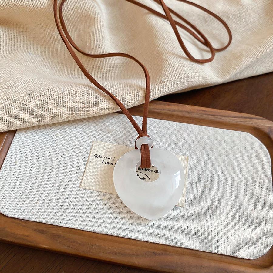 Minimalist Adjustable Acrylic Geometric Necklace - Versatile Fashion Sweater Chain