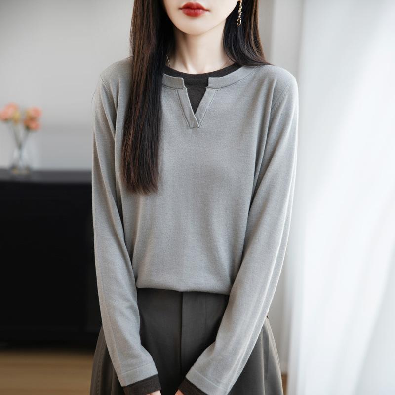 New Autumn and Winter Women's Round-neck Color-blocked Fake Two-piece Base Layer Knitted Sweater Pullover Long-sleeved Sweater