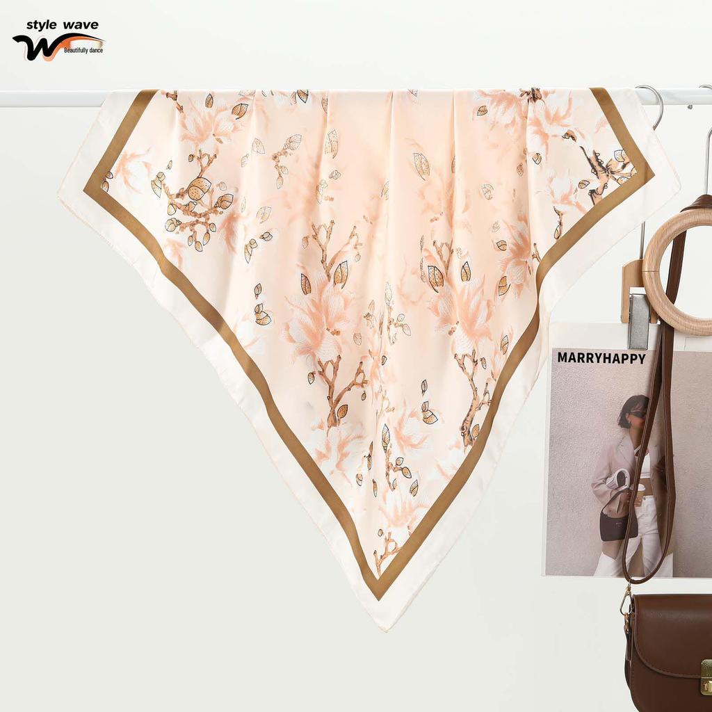 Elegant Chinese Ink Painting Lotus Silk Scarf: High-End, Versatile Retro Print, Popular Decorative Accessory for Women.