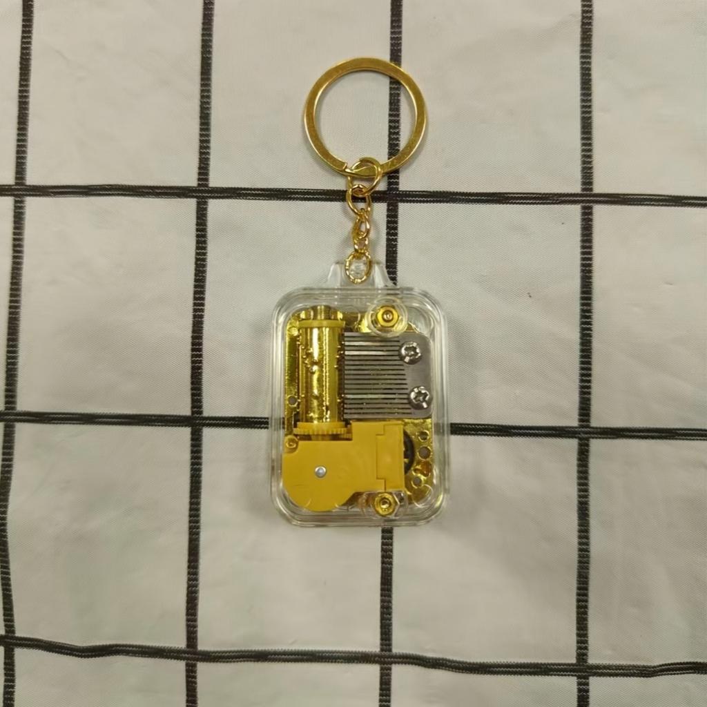 Raumdekor-Schlüsselanhänger aus Acryl mit Spieluhr, kreativer Schlüsselanhänger mit Karussellmelodie, Sky City-Design, einzigartiges Weihnachtsgeschenk und Reisesouvenir