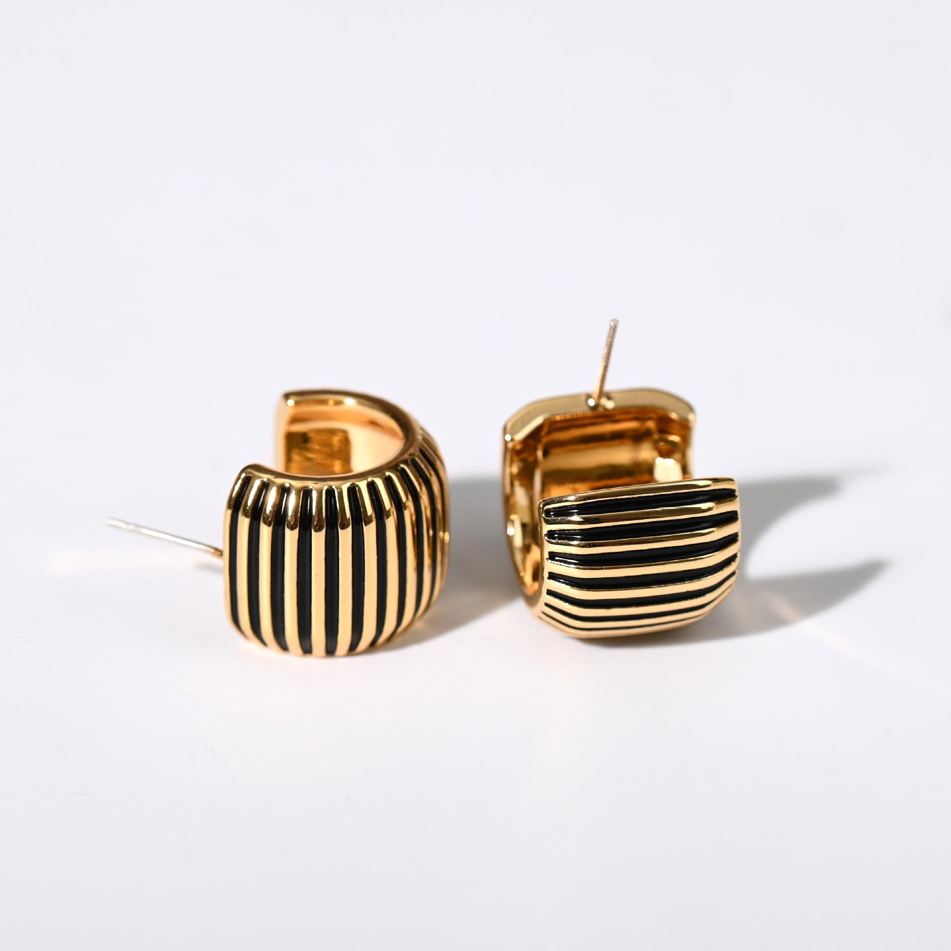 

Multi-color optional~ French high-end ethnic style earrings, light luxury design earrings, retro niche temperament earrings