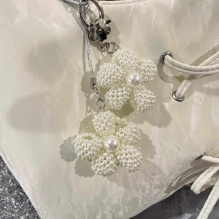 Delicate Pearls Flower Handphone Pendant/Keychain Lightweight Key Holder Mobile Phone Decoration Handbag Charm