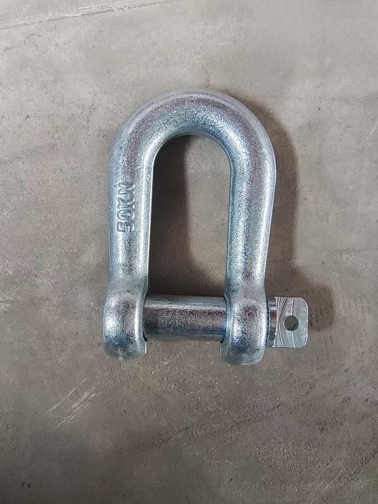 Enhanced U- and D-shaped magnetic lifting shackle with suction cup, high-strength, large opening, and designed for opposite sex applications.