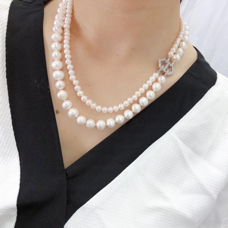 Double Layer Versatile Women's Fashion Necklace with Natural Freshwater Pearls