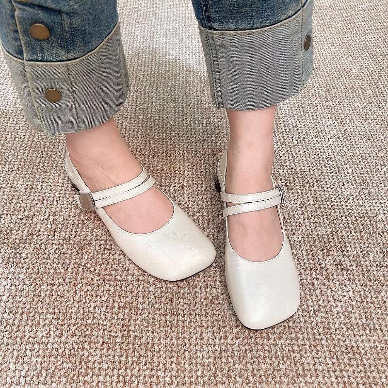 

Модная кожаная модная обувь на каблуке для женщин 2025 Новые элегантные неглубокие кроссовки Дизайнерская классическая уютная мягкая обувь для ходьбы Zapatillas Mujer 35