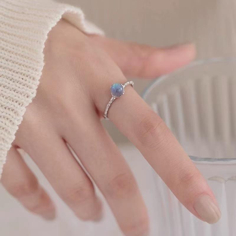 925 Sterling Silver Moonstone Women's Ring: Simple, Elegant, Luxury Fashion with a Cool, Stylish Design