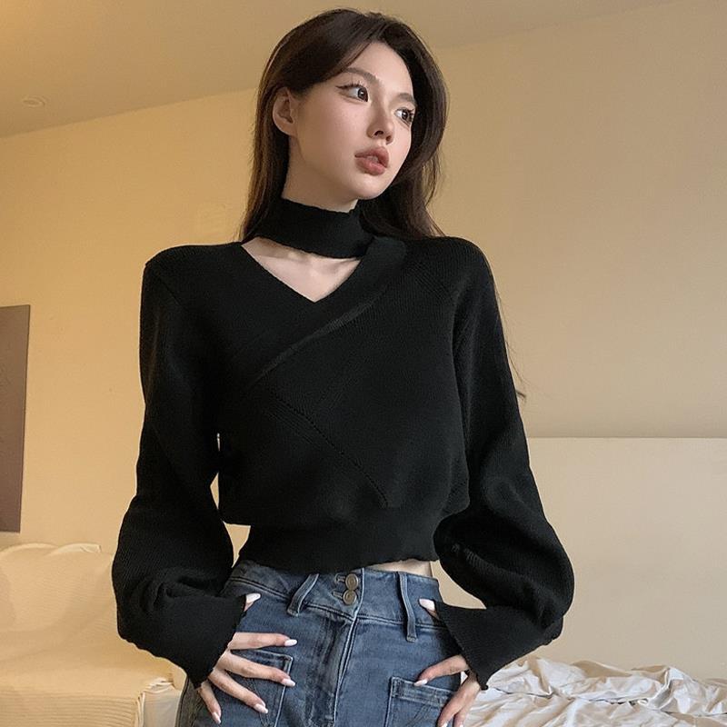Designed Cross Halter Neck V-neck Knitted Top for Women In Spring and Fall with Loose Waist and Bottoming Sweater T-shirt Short Top
