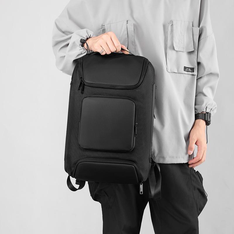 Fashion, Lightweight and Breathable Trend Versatile Large Capacity Backpack Men's Multifunctional Backpack 2