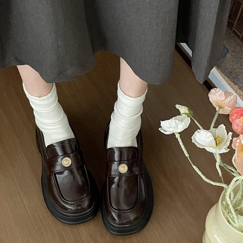 Versatile Thick-soled New Retro Shoes That Can Be Worn on One Foot