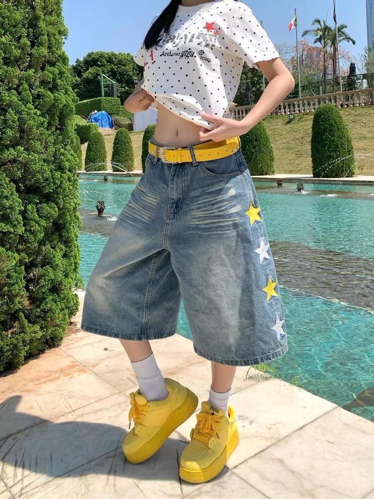 Unisex Retro Star Embroidered Wide-Leg Denim Shorts