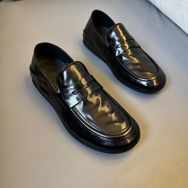 Genuine Leather Slip-On Moccasins 2025: Autumn Breathable Loafers with Soft Soles