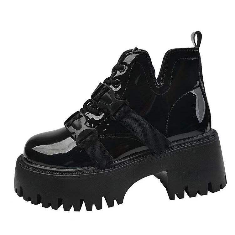 Black Martin Boots for Women's Spring and Autumn Small Men 2025 New Student Versatile Heightening Fried Street Locomotive Short Boots Trend