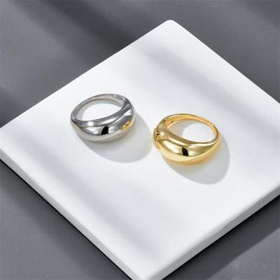 "Exaggerated Dome Ring: Geometric, Fashionable, and Bold"