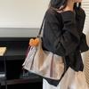 Women's Commuter Shoulder Bag Large Capacity Vintage Tote Bag