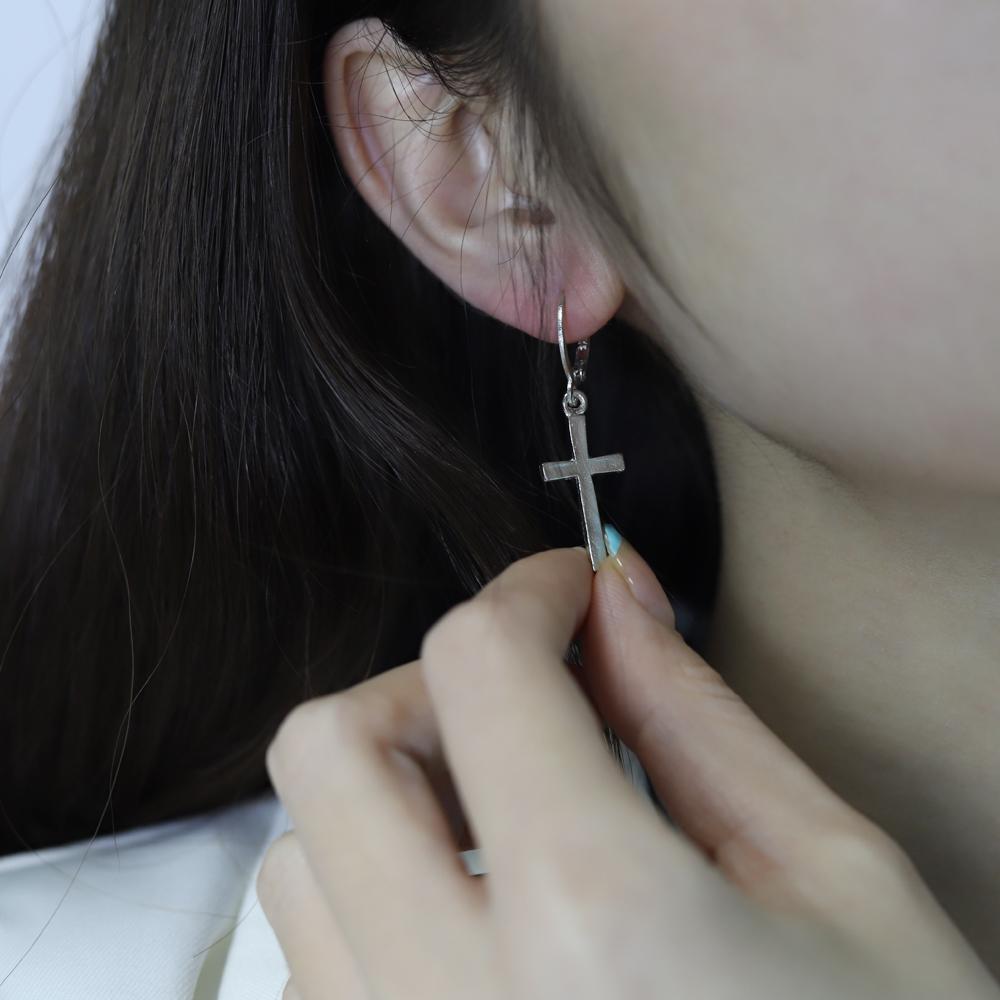 Mode Herren Edelstahl Kreuz Anhänger Knorpel Hängeohrringe Punk Zirkon für Coole Frauen Mädchen Freundschaftsgeschenke