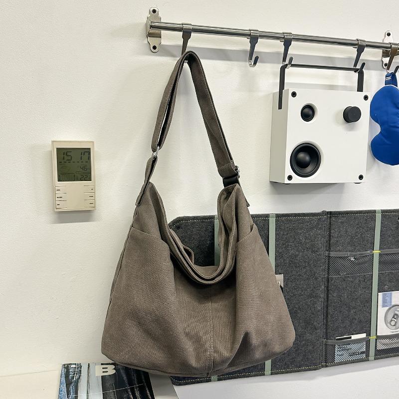 Japanese Simple Urban Large-capacity Tote Travel Bag Handbag Men's and Women's Versatile Literary One-shoulder Messenger Canvas Bag