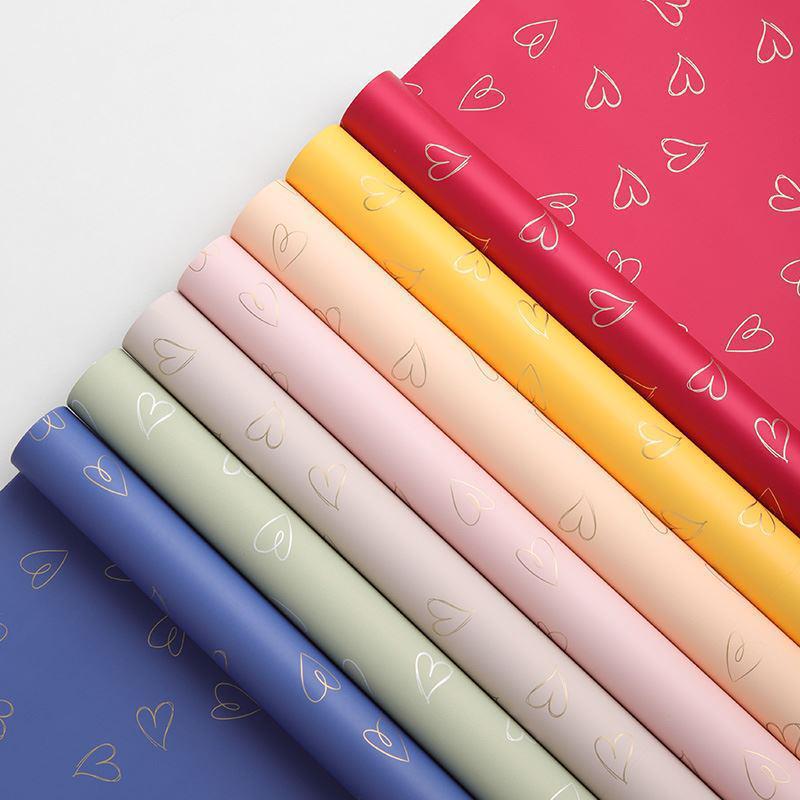 Çiçekçiler İçin Su Geçirmez Cynthia Kalp Yaka Baskılı Taze Çiçek Buketi Ambalaj Kağıdı