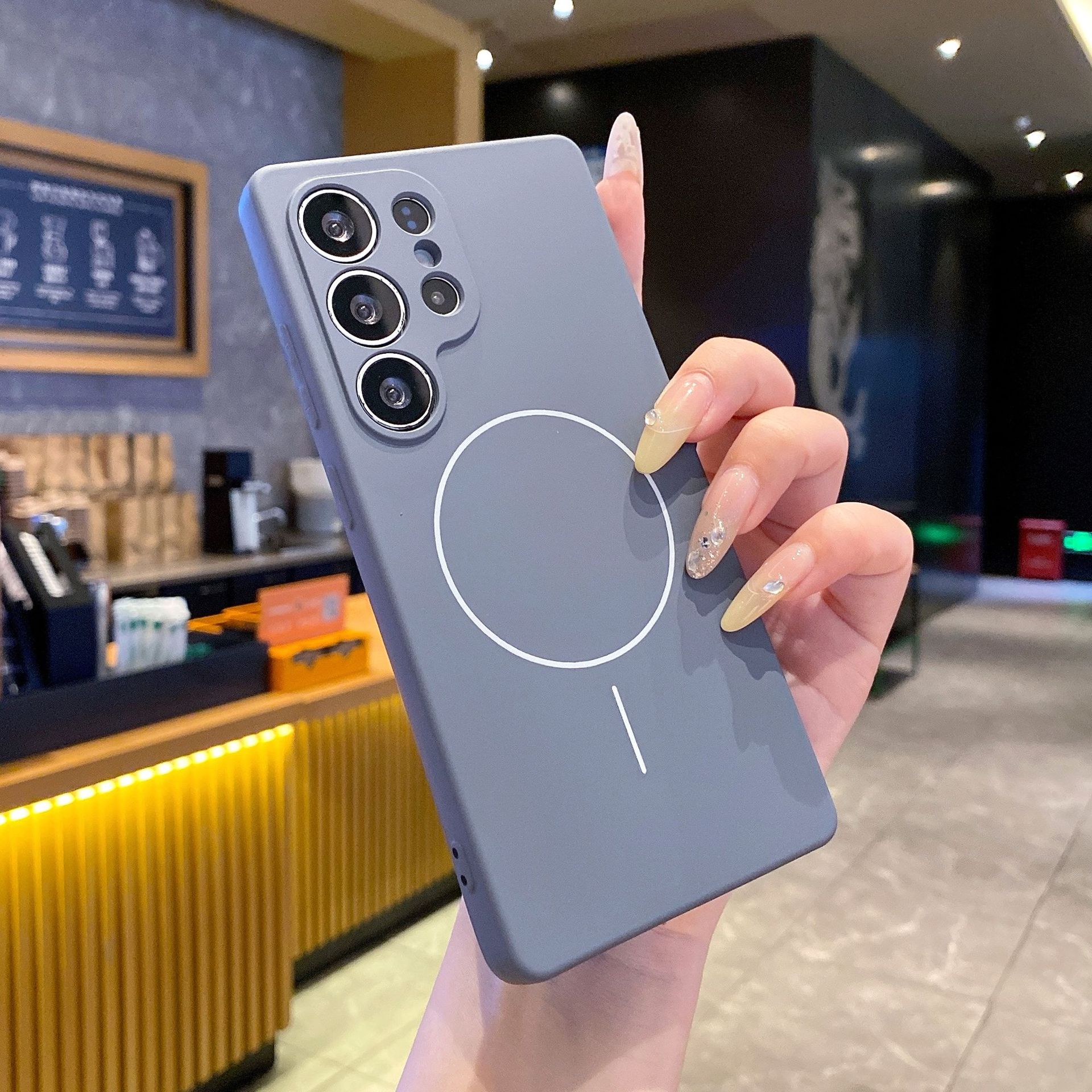 

Подходит для Samsung S25 Ультратонкий Круглый Магнитный Чехол для Телефона A55 Жидкий A54 Силиконовый Мягкий Чехол A16 Полный с Ощущением Кожи S25Ultra