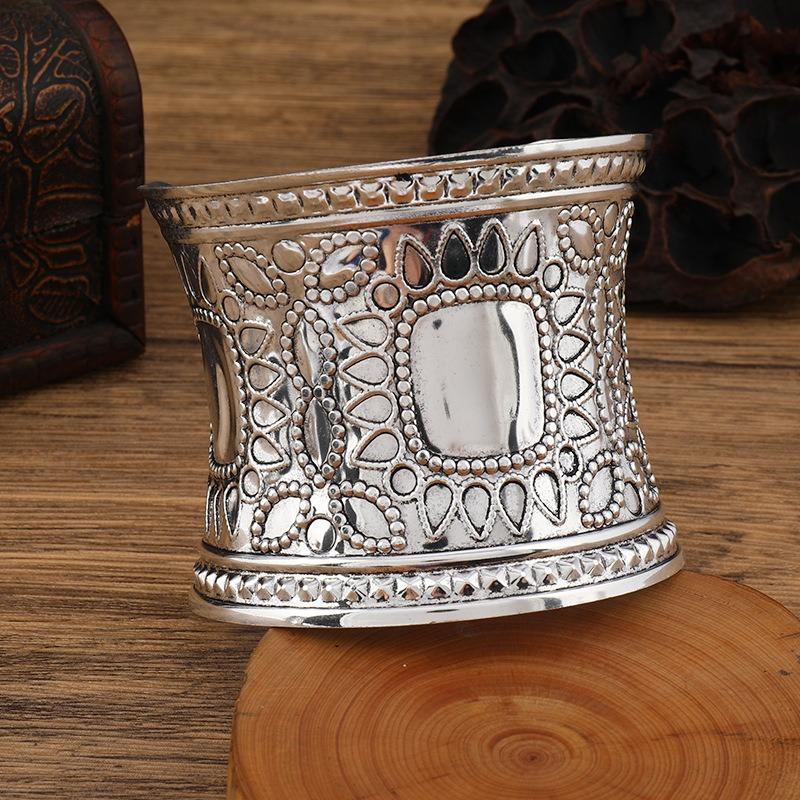 Wide Concave Bracelet Vintage Miao Silver Pattern Bohemian Bracelet Female Personality Exotic Bracelet Accessories