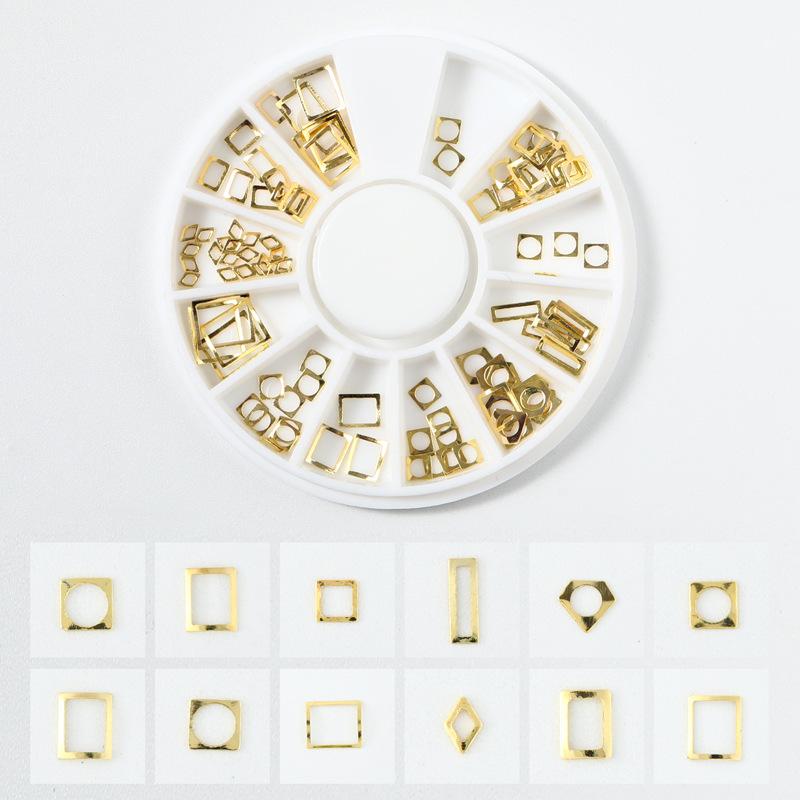 Goldener Schmuck Stern und Mond Nietendesign Wasseraufkleber Nagelsticker Nagelkunst Dekoration Hohle Legierung Nageldekoration