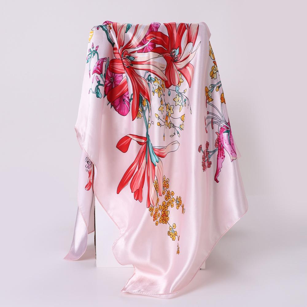 Høykvalitets luksuriøst silkeskjerf pannebånd Skjerf Halsskjerf For kvinner Kjede Silkeskjerf Dekorativt sjal for kvinner