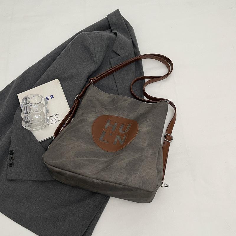 

Tote bag women s 2024 new large-capacity backpack Korean version school bag casual trend lightweight travel backpack