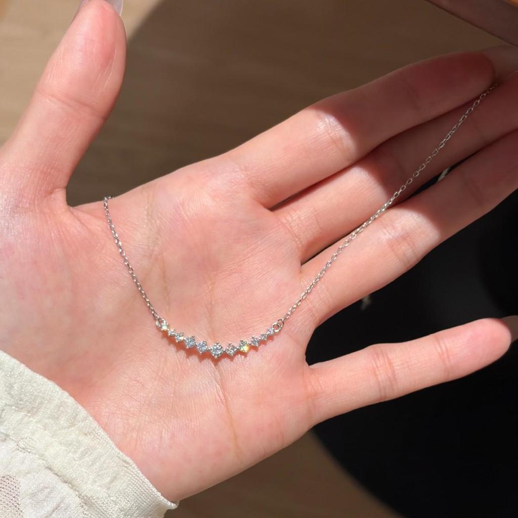 Cross Classic Moissanite Necklace: High-End Women's Accessory & Internet Celebrity Favorite
