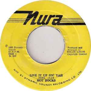 

7inch Record HOT ROCKS - Live It Up On Yah N037 Nura 1983 Jamaica Reggae, Ska & Dub