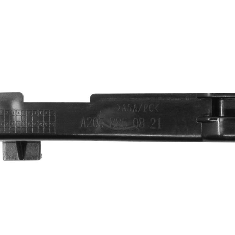 Mercedes-Benz W205 Stötfångarfäste 2058850821 I lager