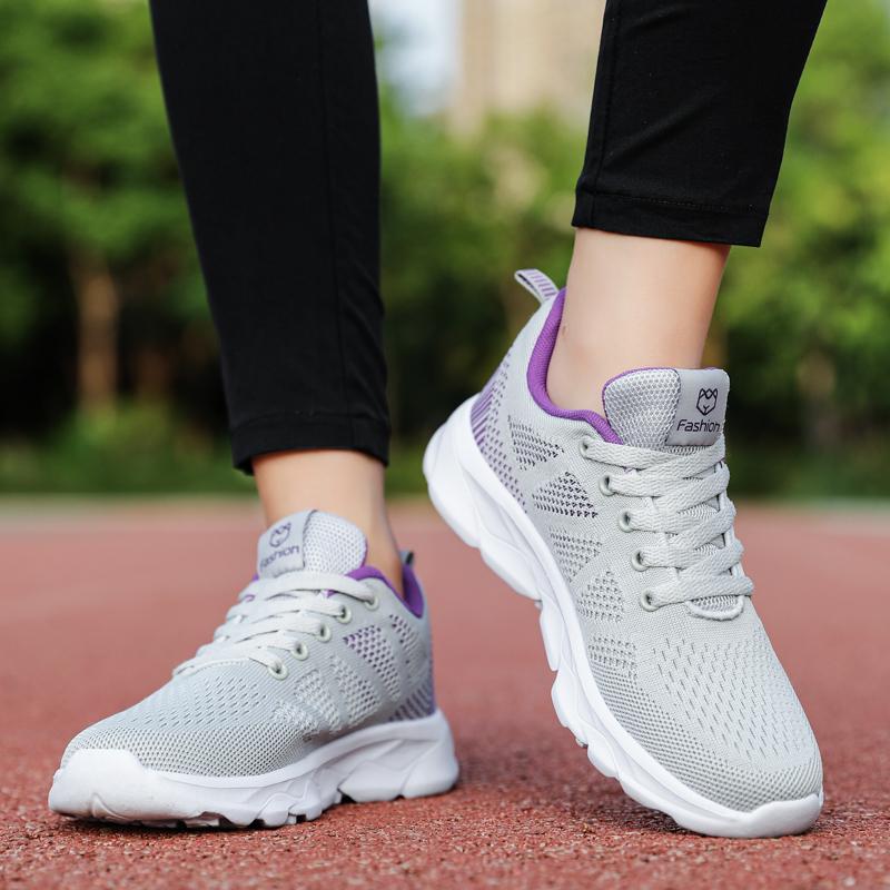 Women's Flying Woven Breathable Super Light Stuffed Sports Shoes Large Size Ultra -light Stool Women's Sports Shoes