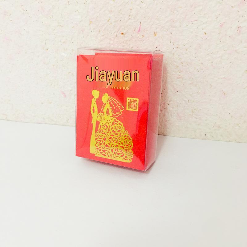 

Мини красные свадебные конверты в прозрачной пластиковой коробке - Конверты для счастливых денег 6*8cm (Box of 30)