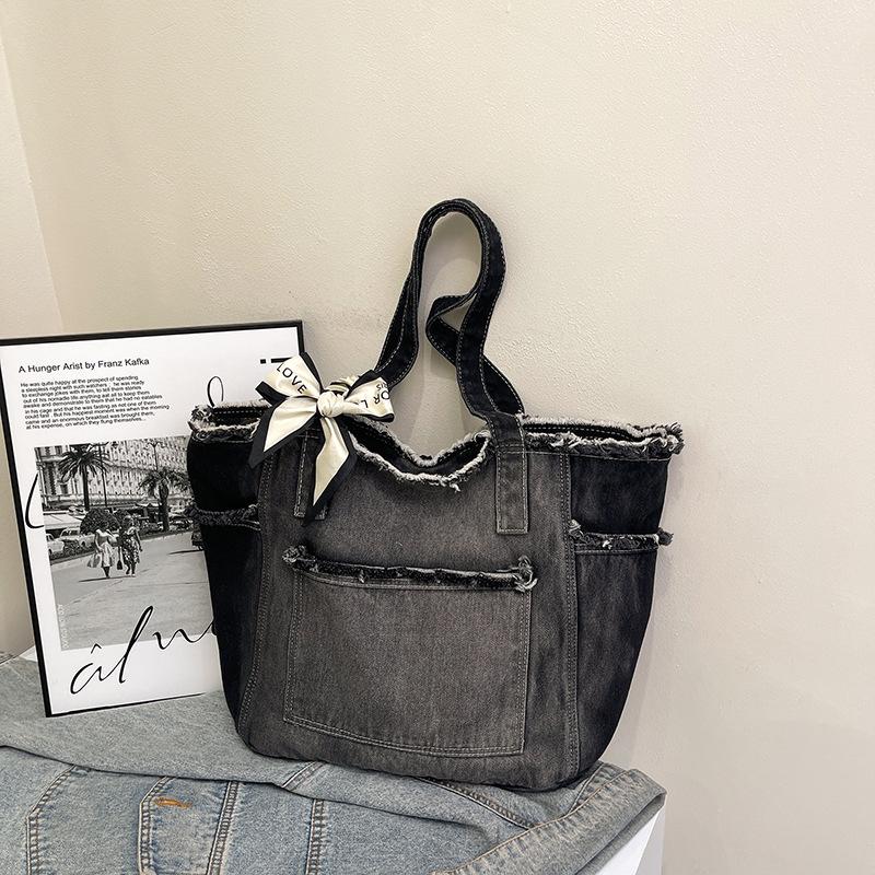 Niche Denim Tote Bag Women's New Large-capacity Versatile Shoulder Bag Casual Class Commuter Bag