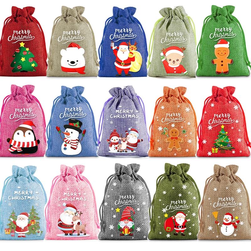 

15pcs Set 13*18cm New Christmas Linen Drawstring Gift Bags, Jewelry Gift Bags, Party Drawstring Gift Pouches in Random Patterns 13x18cm